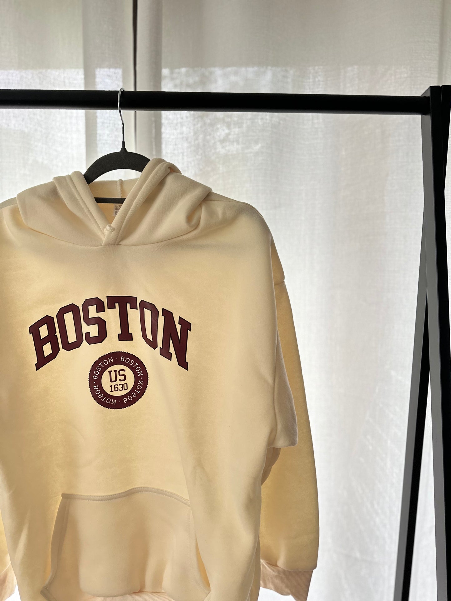 Boston Basic Hoodie - Size M