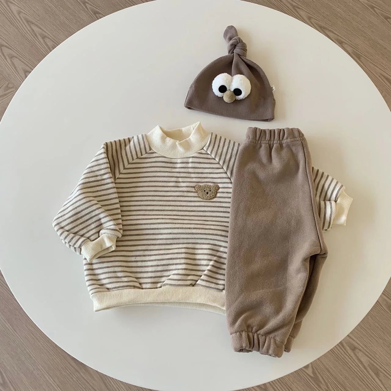 Fall/Winter Kids' Striped Cartoon Bear set