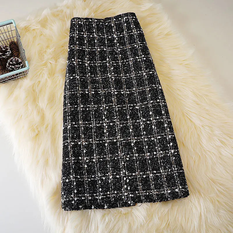 Chic Tweed Midi Skirt: Gold Button Front, High Waist Design